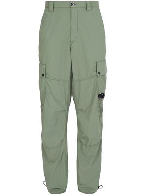 C.P. Company tapered-leg cargo trousers - Green