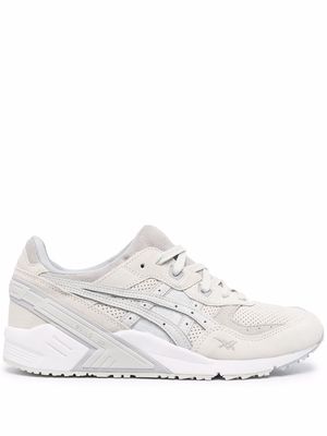 ASICS panelled lace-up trainers - Grey