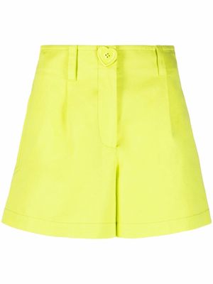Moschino heart-button two-pocket shorts - Yellow