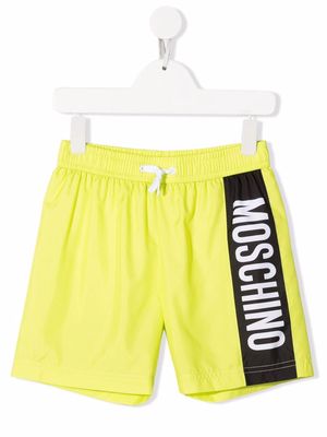 Moschino Kids logo-print swim shorts - Green