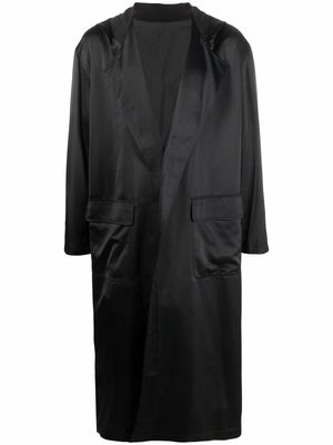 Yohji Yamamoto Pre-Owned 1995 logo-print hooded robe - Black