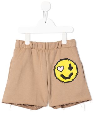 Natasha Zinko Kids pixel smiley shorts - Brown
