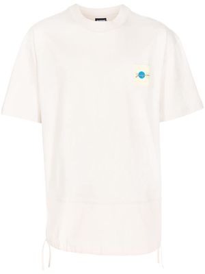 Jacquemus Noli apron strings logo-patch T-shirt - Brown