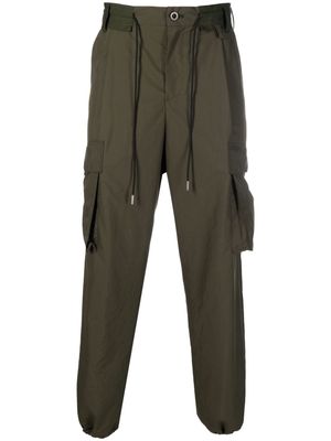 sacai drawstring-waist cargo trousers - Green