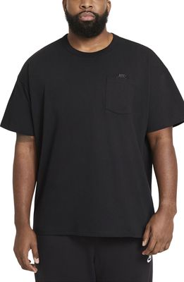 Nike Premium Essential Oversize Pocket T-Shirt in Black
