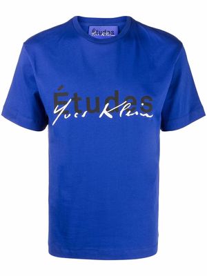 Etudes Wonder Signature Yves Klein organic cotton T-shirt - Blue