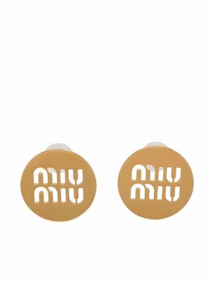 Miu Miu Miu logo earrings - Gold