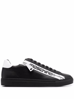 Moschino logo-tape detail sneakers - Black
