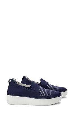 TRAQ by Alegria Mystiq Peeps Platform Slip-On Sneaker in Peeps Navy Fabric