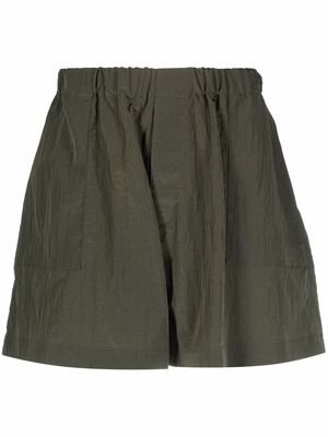 Mackintosh logo-patch track shorts - Green