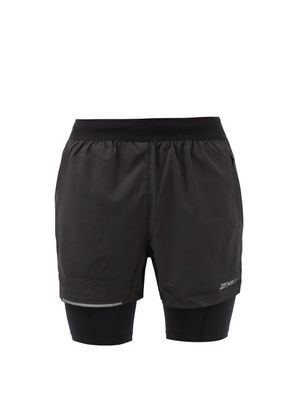 2xu - Aero 2-in-1 15" Running Shorts - Mens - Black Silver