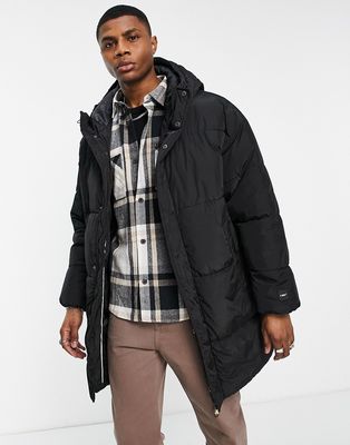 Bershka longline puffer jacket in black
