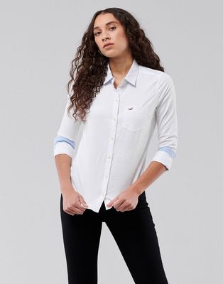 Hollister shirt in white