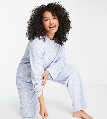 Pieces Curve jersey long sleeve pj set in moon and stars motif-Multi