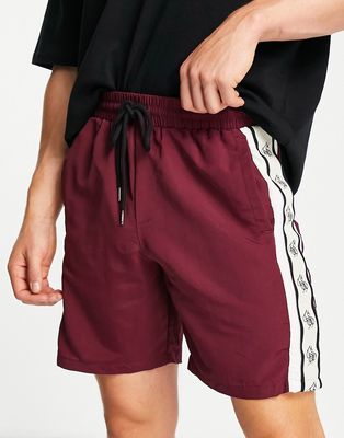 SikSilk cali taping shorts in burgundy-Red