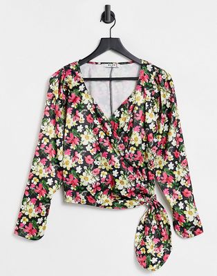 NA-KD wrap blouse in floral-Multi