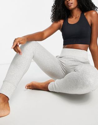 Nike Yoga tight fit 7/8 fleece pants in gray