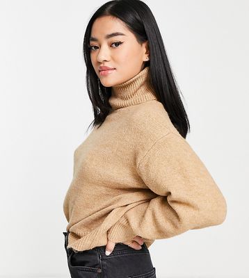 New Look Petite chunky roll neck sweater in gray