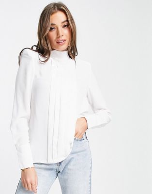 Urban Revivo blouse wih shoulder pads in white