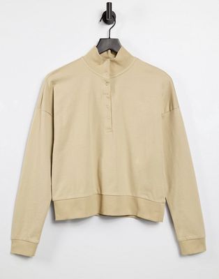 Noisy May sweatshirt with funnel neck and snap details in beige-Neutral