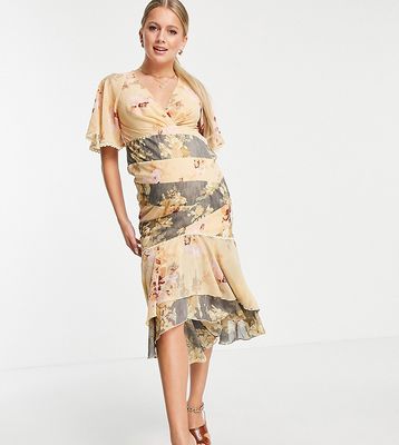 ASOS DESIGN Maternity mixed floral panelled midi dress with lace trim detail-Multi