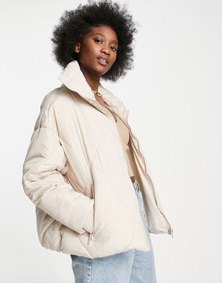 Urban Bliss diamond quilted jacket in cream-White