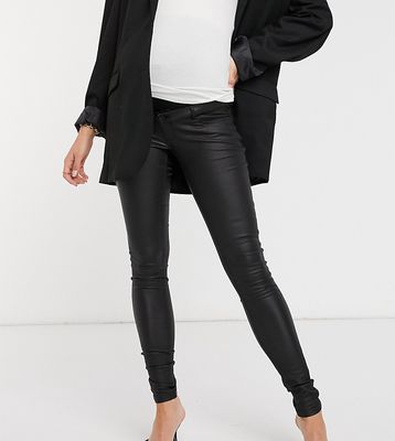 Mamalicious Maternity over the bump coated jeans in black