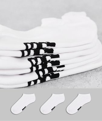 ASOS 4505 3 pack sneaker socks with anti-bacterial finish-White