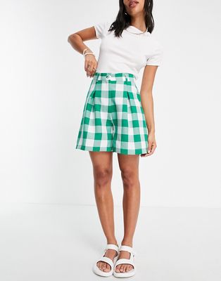 Vintage Supply high waisted dad shorts in green gingham-Multi
