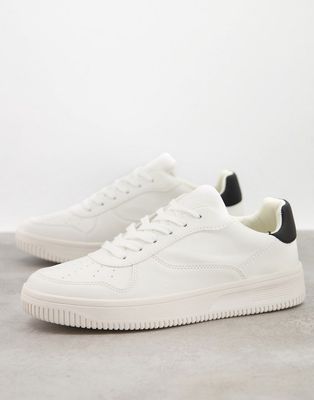New Look Sneaker In White