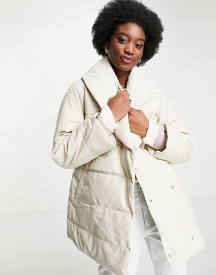 Stradivarius faux leather padded puffer jacket with belt in ecru-White