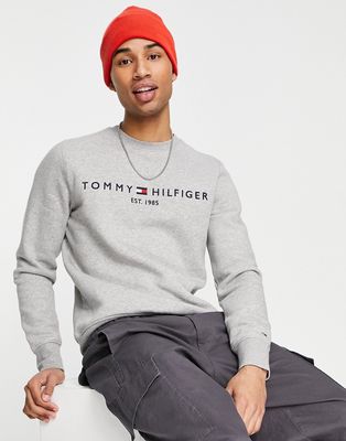 Tommy Hilfiger chest logo sweatshirt in gray