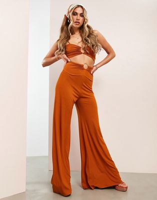ASOS DESIGN wide leg pants with ring detail in rust - part of a set-Green