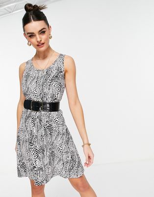 Only Nova Sara short sleeve woven dress in snake print-Multi