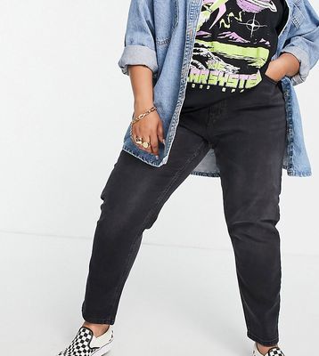Only Curve Veneda slim mom jeans in washed black