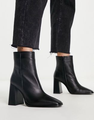 DEPP Leather boots in black leather