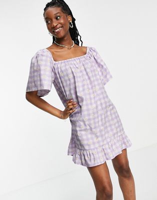Wednesday's Girl relaxed mini smock dress in daisy printed gingham-Purple