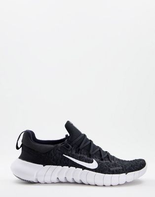 Nike Running Free Run 5.0 2021 sneakers in black and white