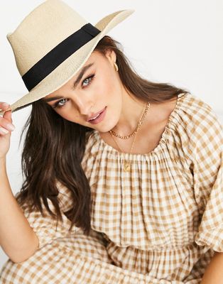 ASOS DESIGN straw fedora hat with black band in natural-Neutral