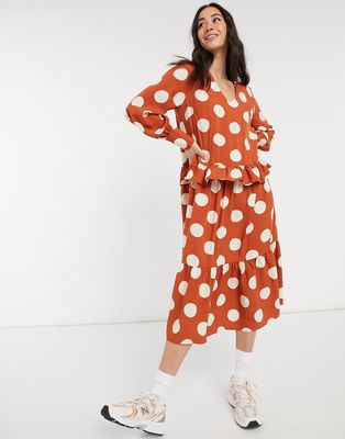 Y.A.S v-neck smock dress with tiered detail in orange spot print-Multi