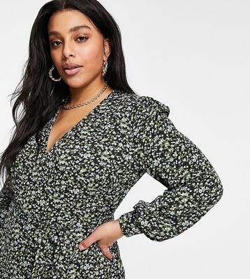Missguided Plus midaxi wrap dress with V-neck in black whimsy print