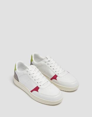 Pull & Bear retro sneakers in white with color block