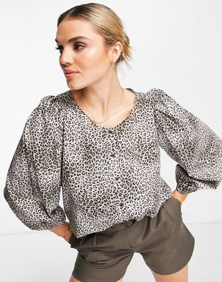 Mango blouse with balloon sleeves in leopard print-Brown