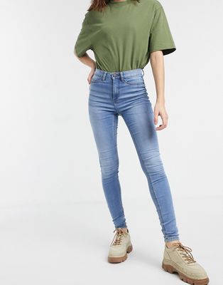 Noisy May Callie high waist skinny jeans in light blue wash-Blues