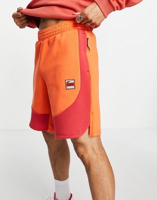 Puma Hoops jersey shorts in maroon-Red