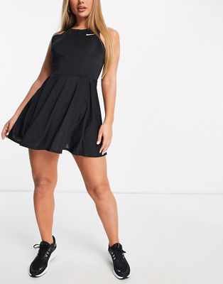 Nike Court Dri-FIT Advantage dress in black