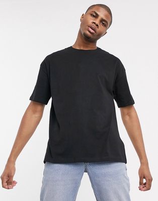 New Look oversized t-shirt in black