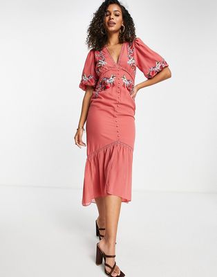 Hope & Ivy puff sleeve embroidered midi tea dress in clay red