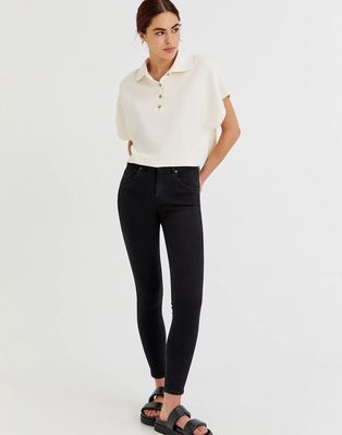 Pull & Bear push up sculpt skinny jean in black