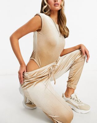 Moda Minx velour bodysuit with shoulder pad detail and sweatpants in champagne-Neutral